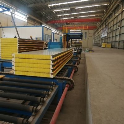 Custom Density Glasswool Sandwich Panel Sample In Various Thicknesses And Colors