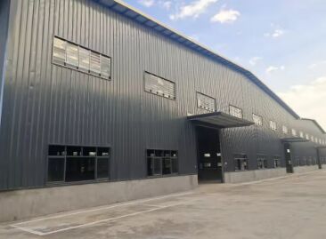 Wysokiej jakości prefabrykowane konstrukcje stalowe warsztaty modularne budynki stalowe do produkcji przemysłowej, logistyki, magazynowania i użytku handlowego